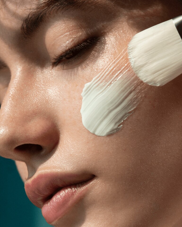 The Lifting and Firming Mask ครีมมาสก์ยกกระชับหน้า