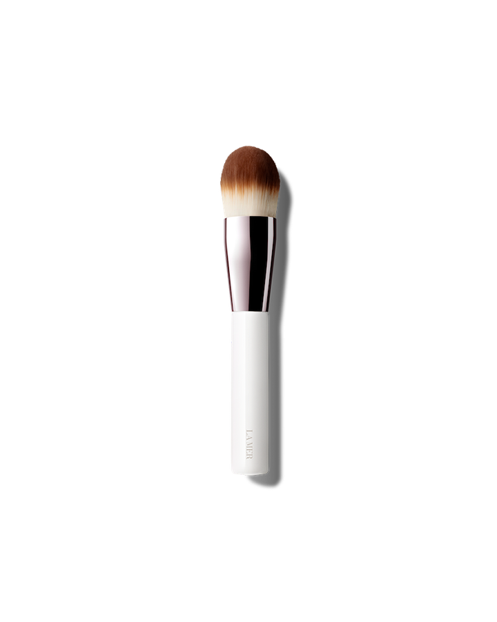 The Foundation Brush แปรงลงรองพื้น